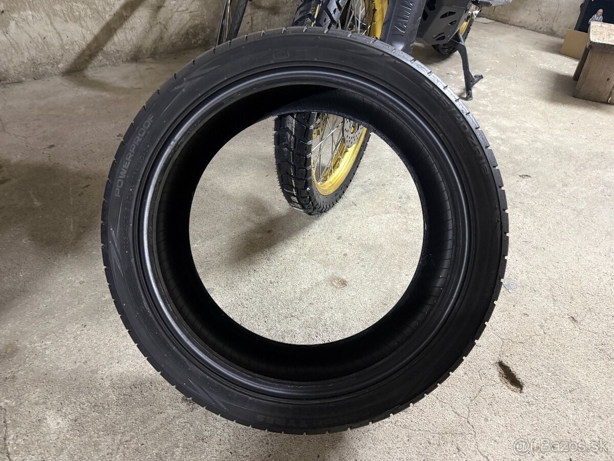 Letné pneu - Nokian Powerproof 225/40 R18 - 6