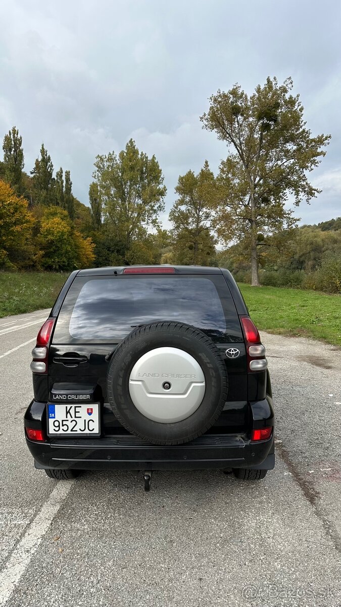 Toyota Land Cruiser 120 3,0 D AT - 6