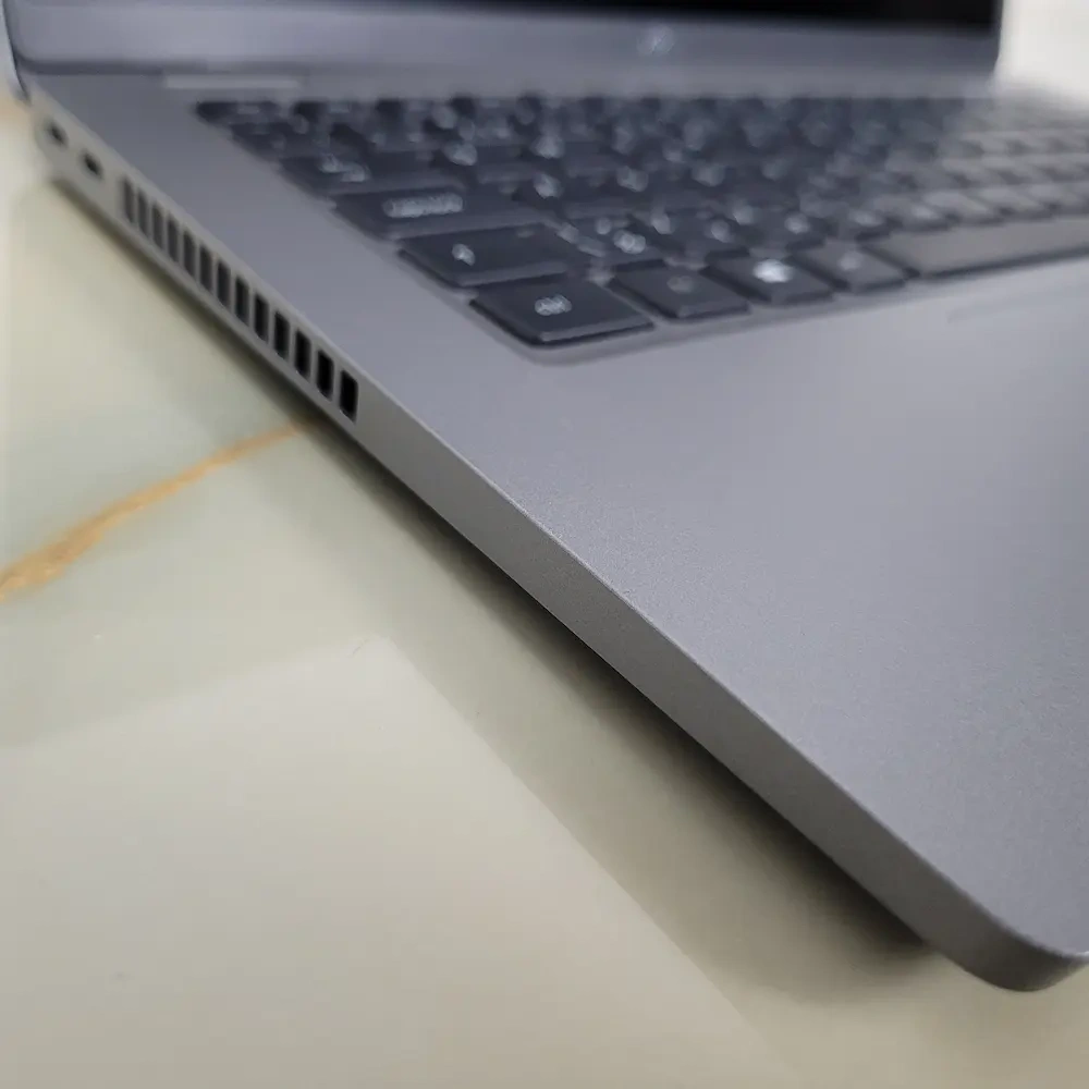 Notebook Dell Latitude 5420 i7-1185G7 32GB 512GB - 6