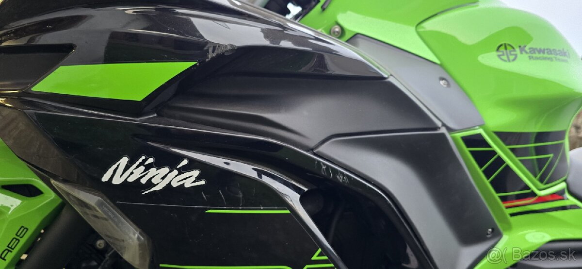KAWASAKI NINJA 650, r.v 2023,v TP 35kw, kup v SR - 6