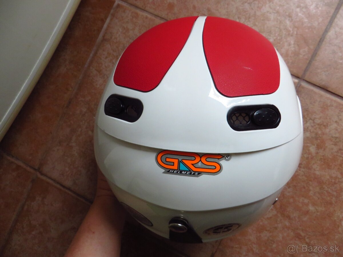 Lyžiarska prilba so šiltom - veľ. M - 6