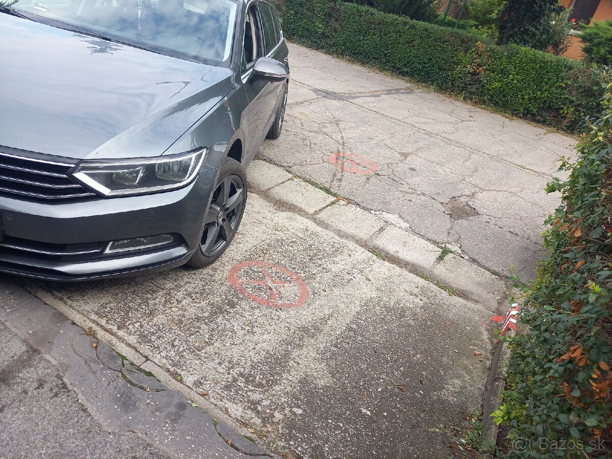 Pasat B8 VARIANT 2.0.110KW CRL. 6. MANUAL 2016 - 6