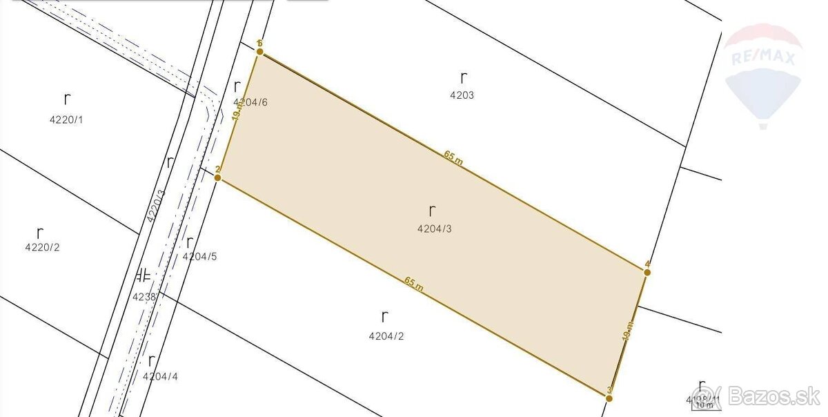 Slnečný rovinatý pozemok - 1214 m2 - Hliník nad Hronom - 6