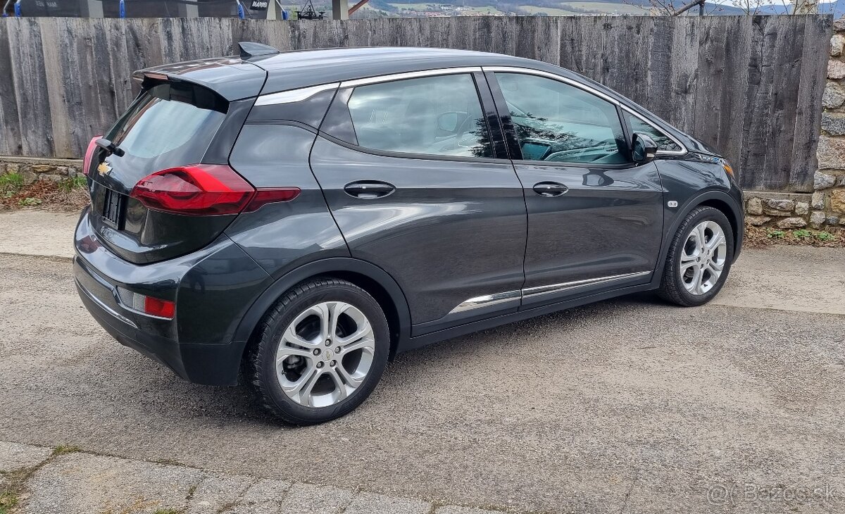 CHEVROLET BOLT plne elektrický - 6