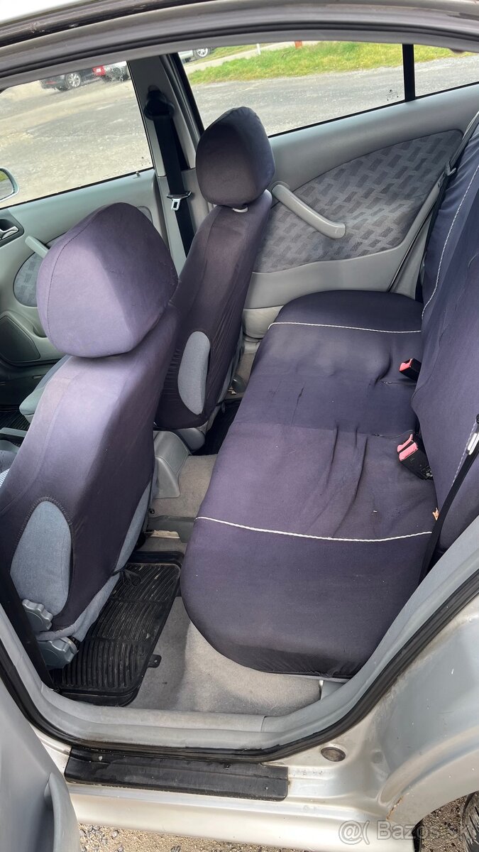 Škoda octavia 1.8 - 6