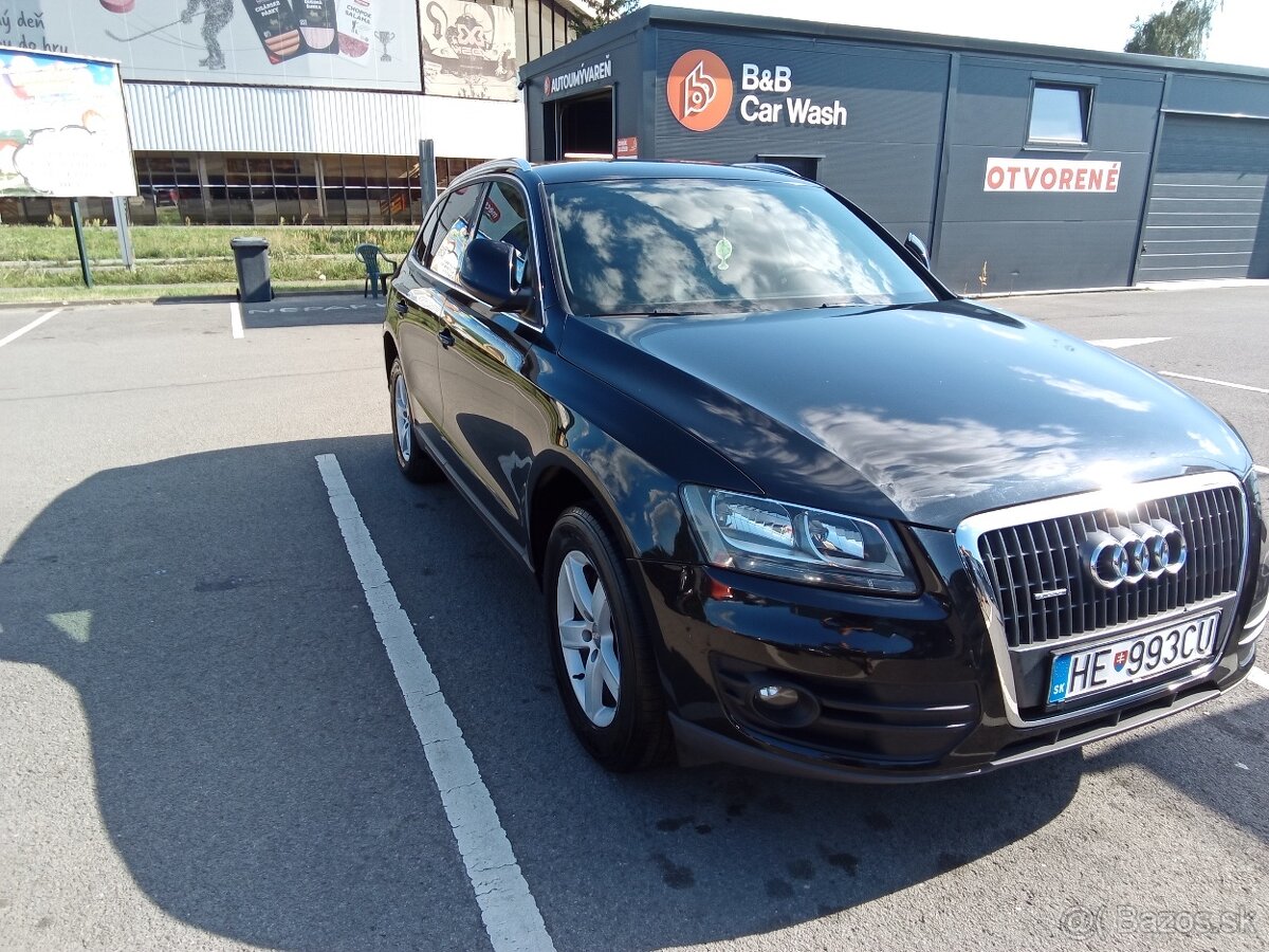 Audi Q5 2,0 TDI Quattro S-line r.2011 - 6
