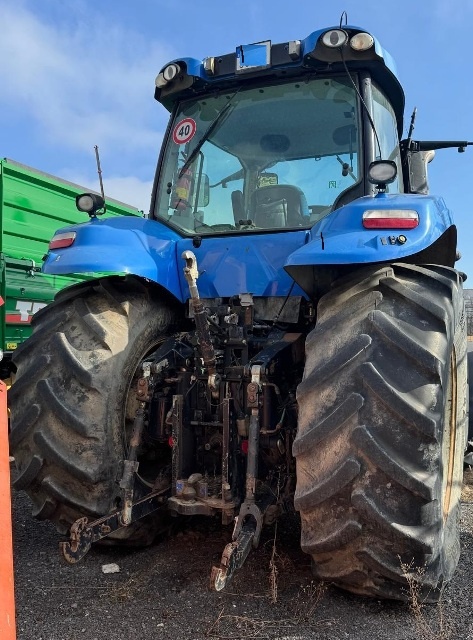 Traktor New Holl . T8 360 - 6