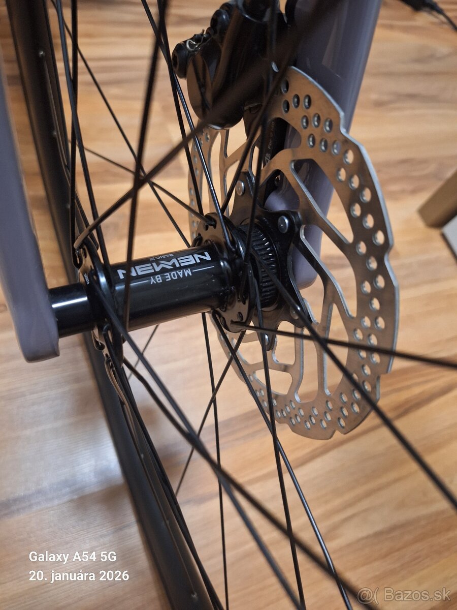 Cube Attain C62 Race - 6