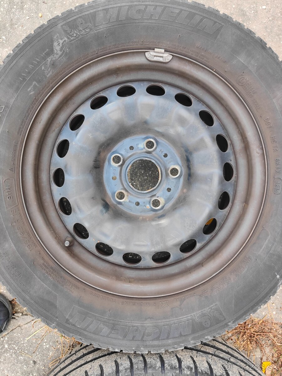 Sada plechovych diskov original VW + VW Puklice - 6