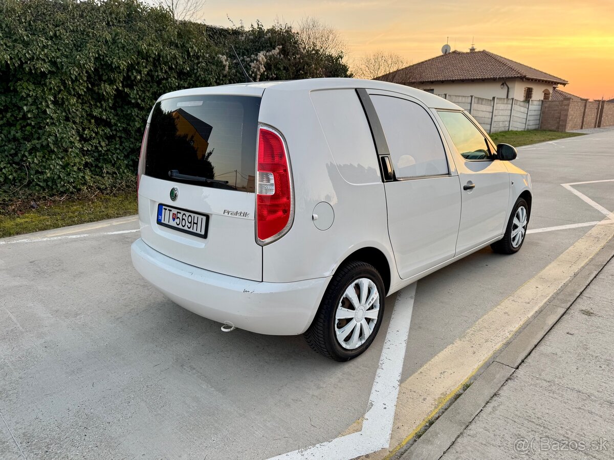 Škoda Roomster Praktik 1.6TDi - 6