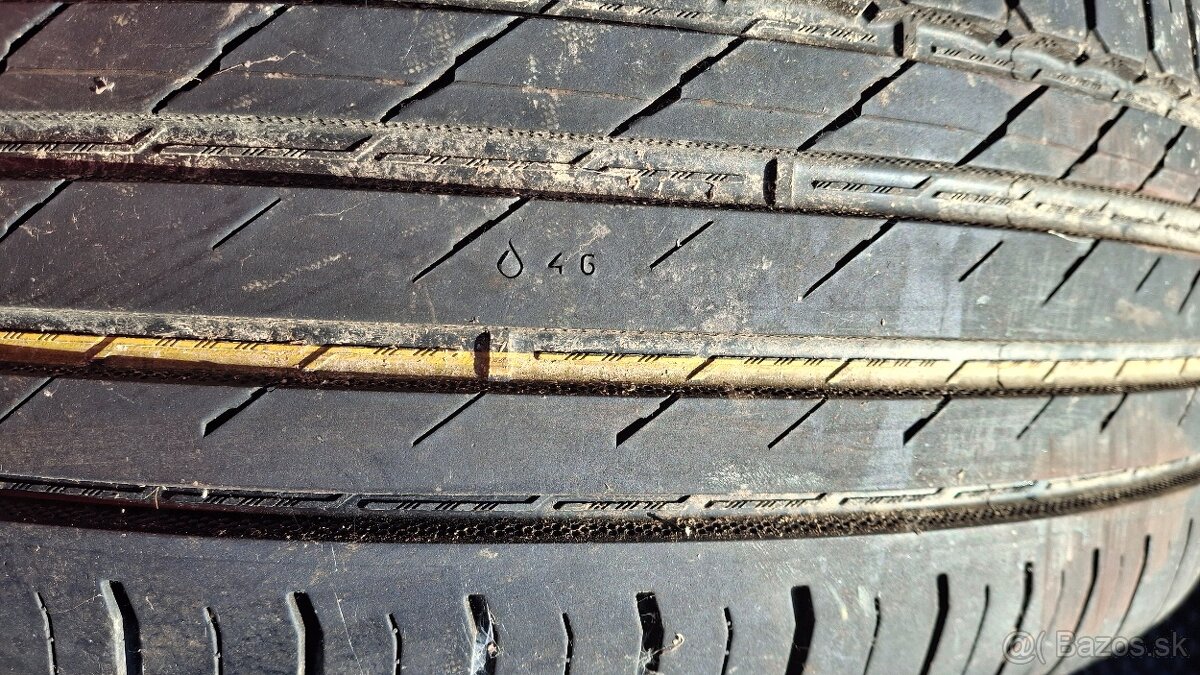 Nokian wetproof suv 265/65/17 - 6