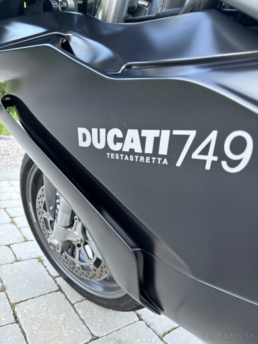 Ducati 749 dark - 6