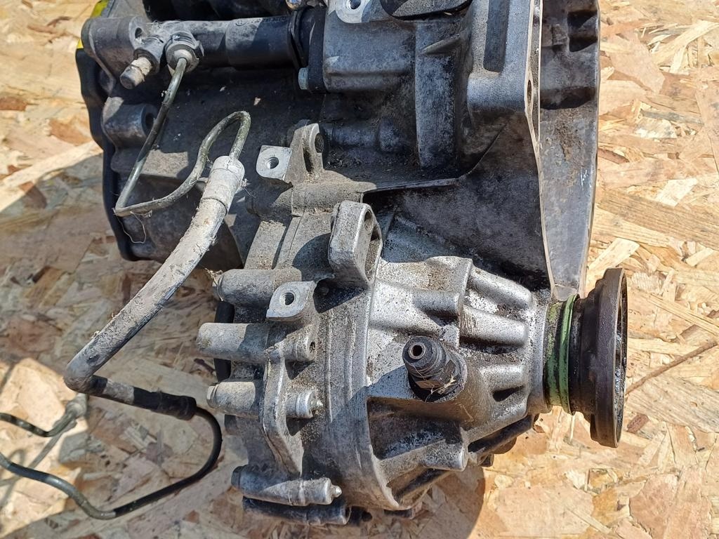 VW New Beetle (1998-2008) 2.0 prevodovka - 6