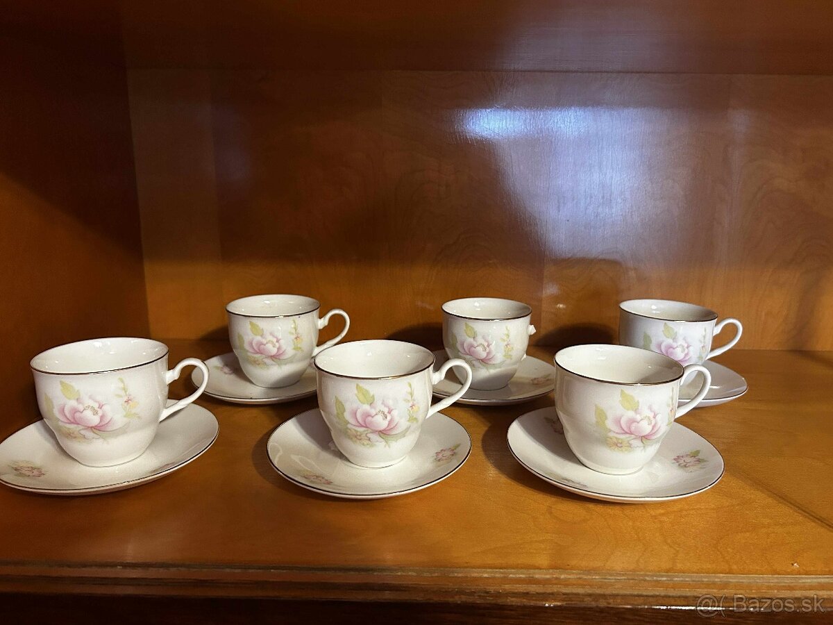 Staré/starožitné poháre, sošky, žehlička - 6