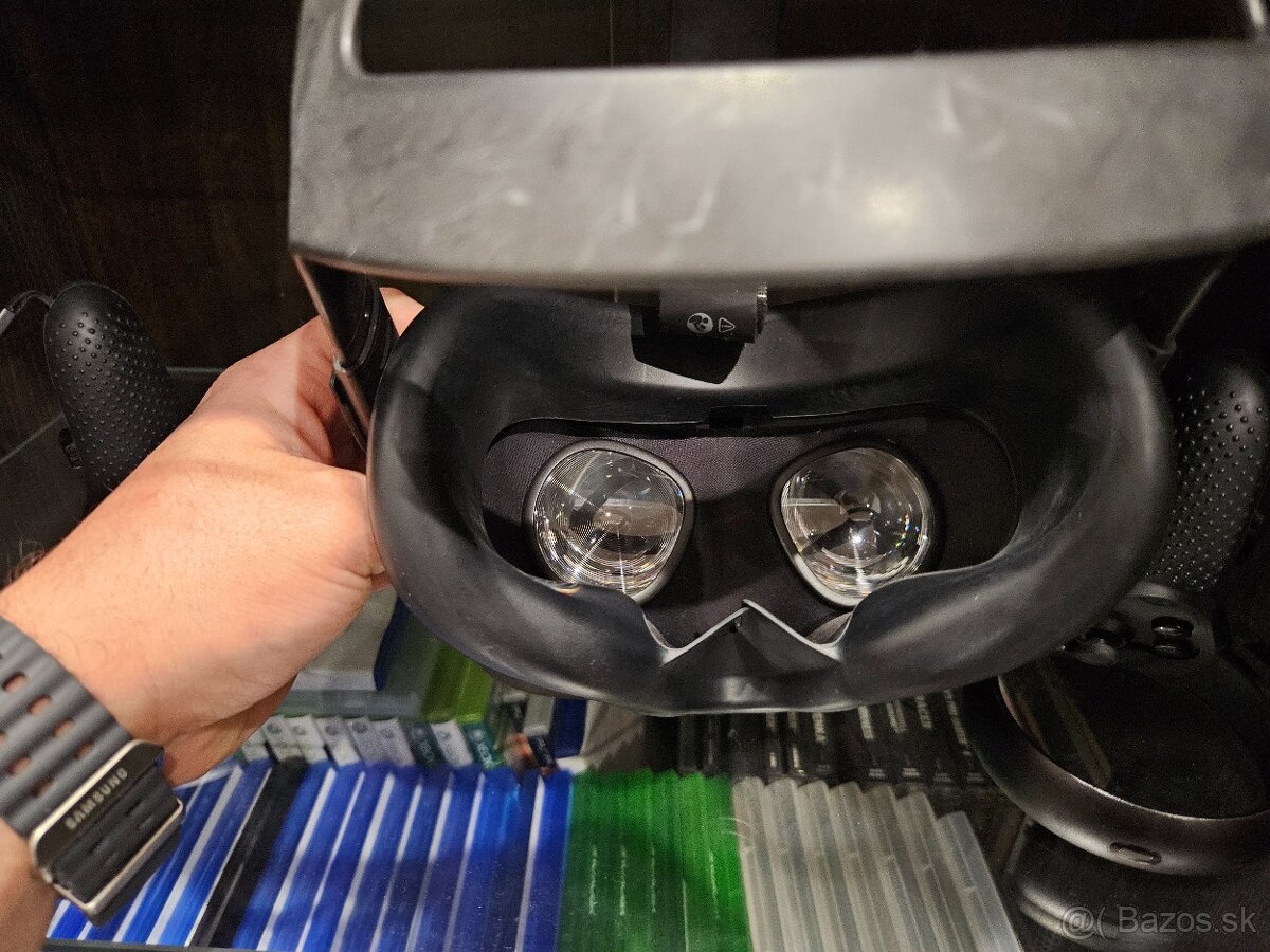 Oculus Quest 1 250e - 6