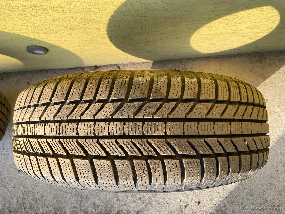 Zimné pneumatiky 215/65 R16 HL - 6