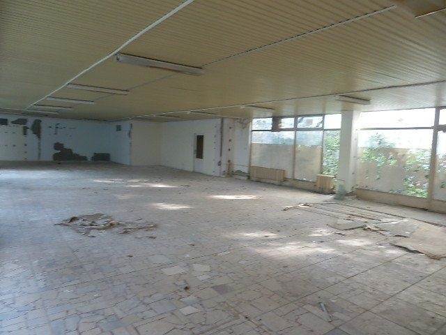 Na predaj - predáme polyfunkčný objekt v Strážskom - 6