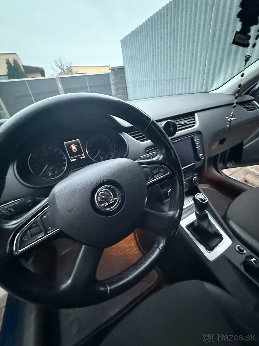 Škoda octavia kombi 1,6 TDI - 6