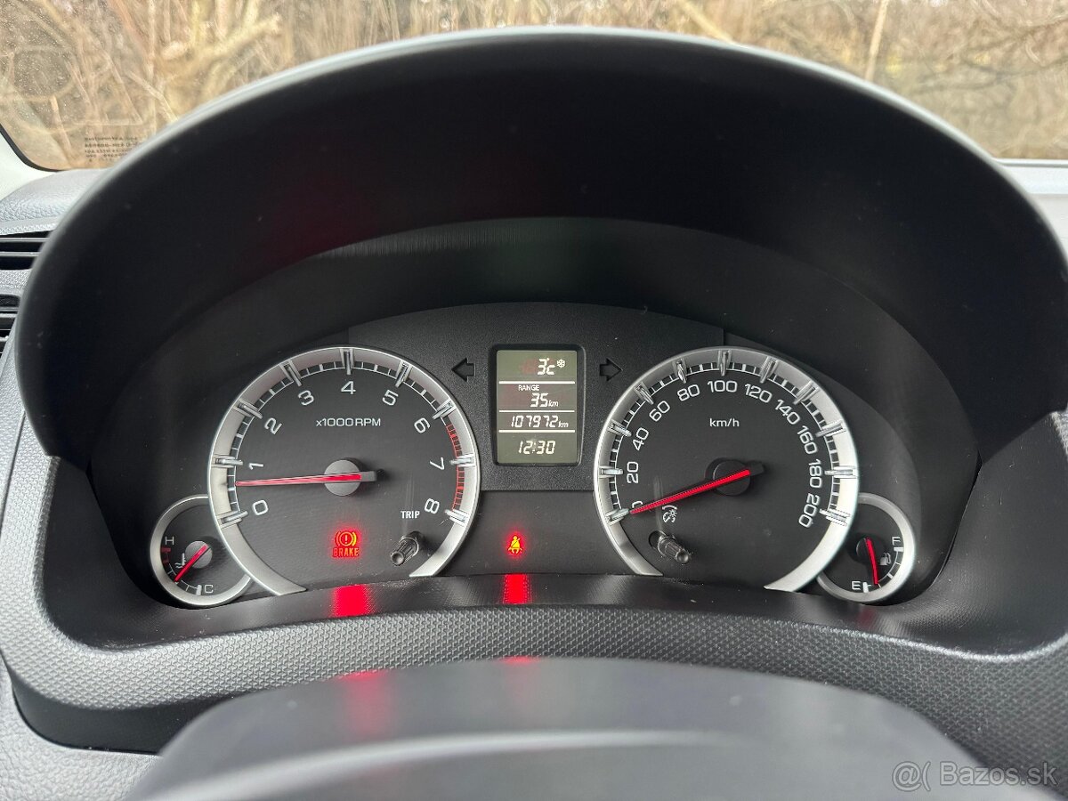 Predám Suzuki Swift 1.2 AC GLX 2012 - 6