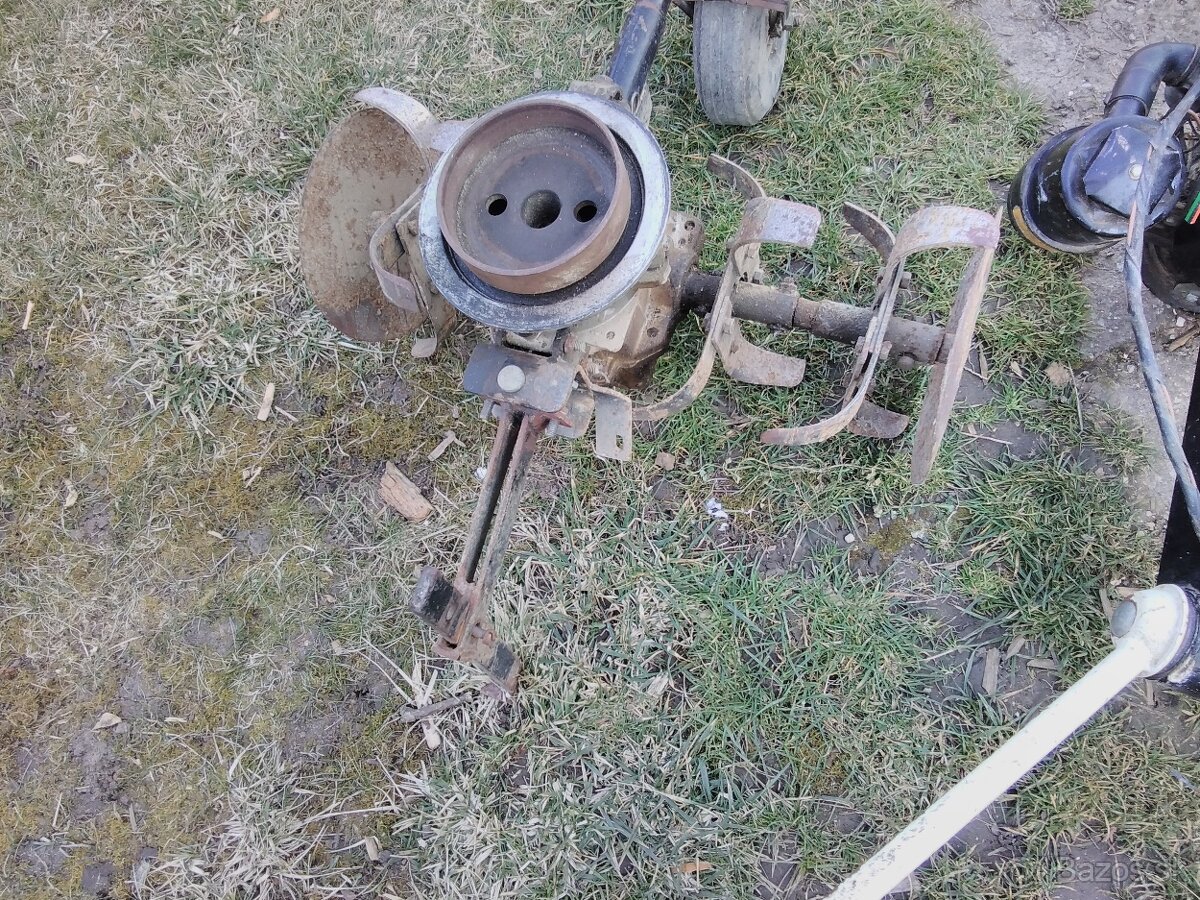 Predám starý rotavátor za šrotovú cenu. - 6