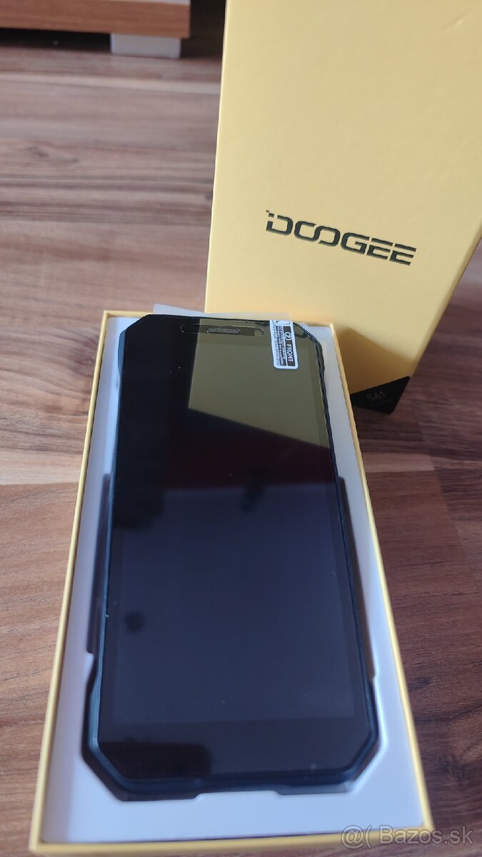 DOOGEE S61 6/64GB - NOVÝ - 6