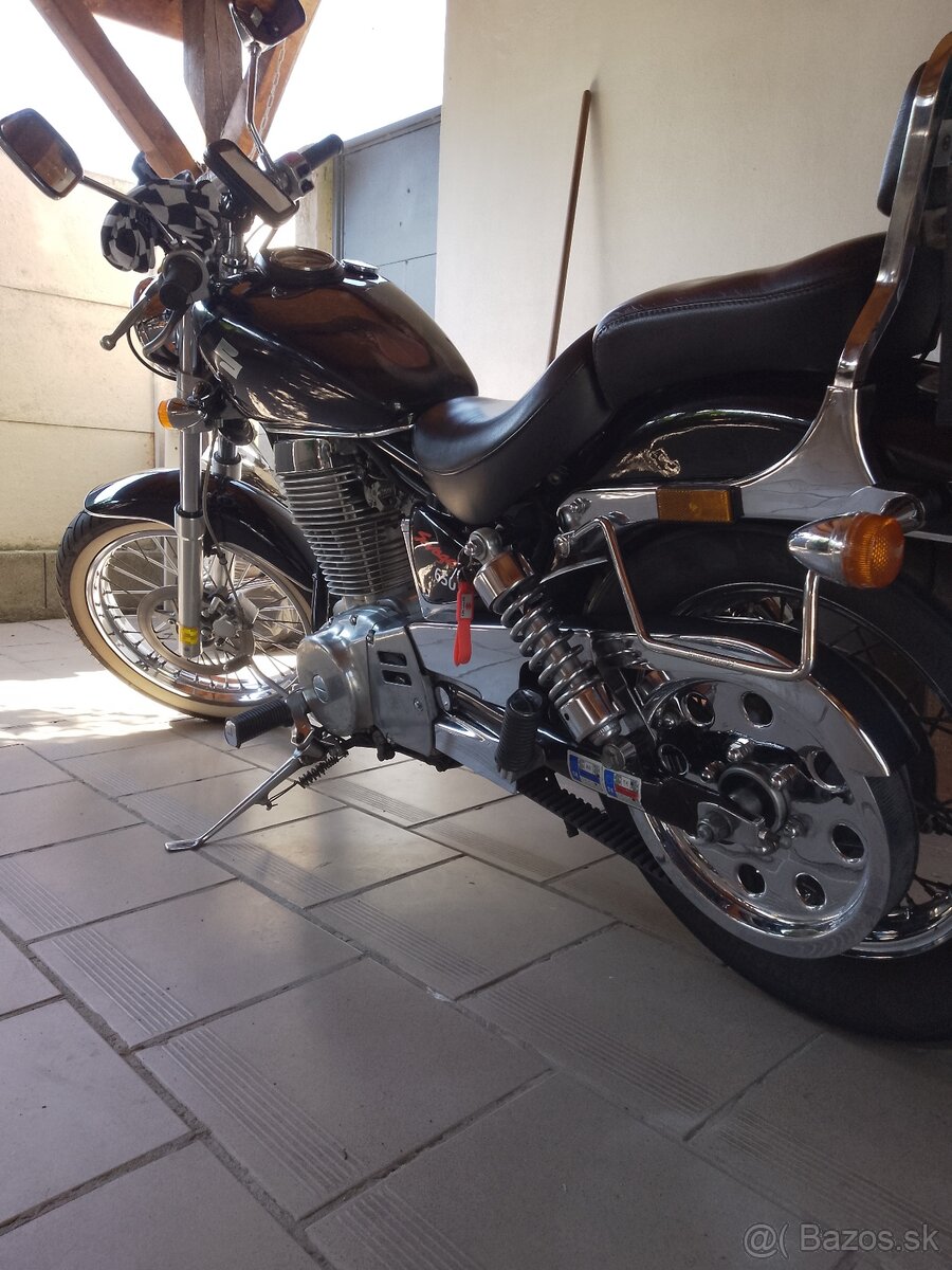 Suzuki savage 650 - 6