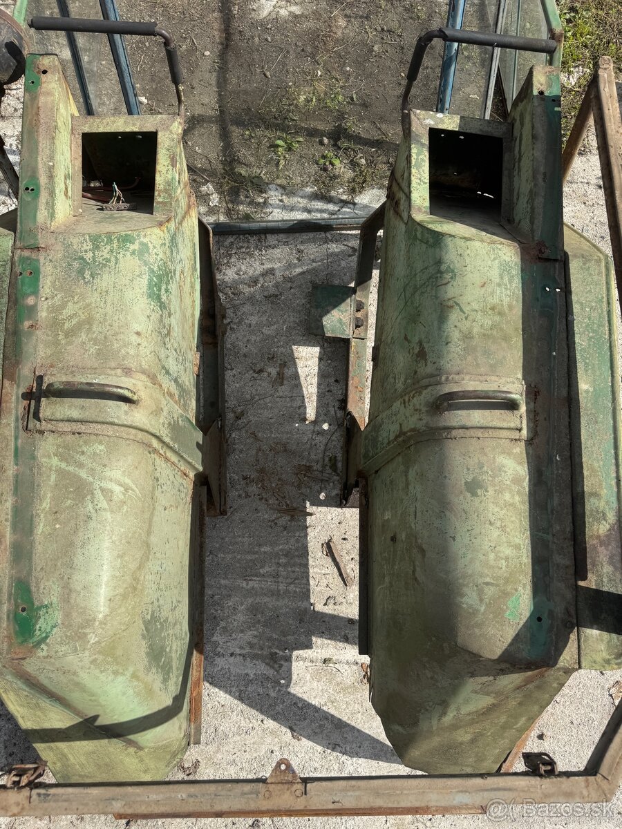 Zetor 25 blatníky kabína sklá - 6