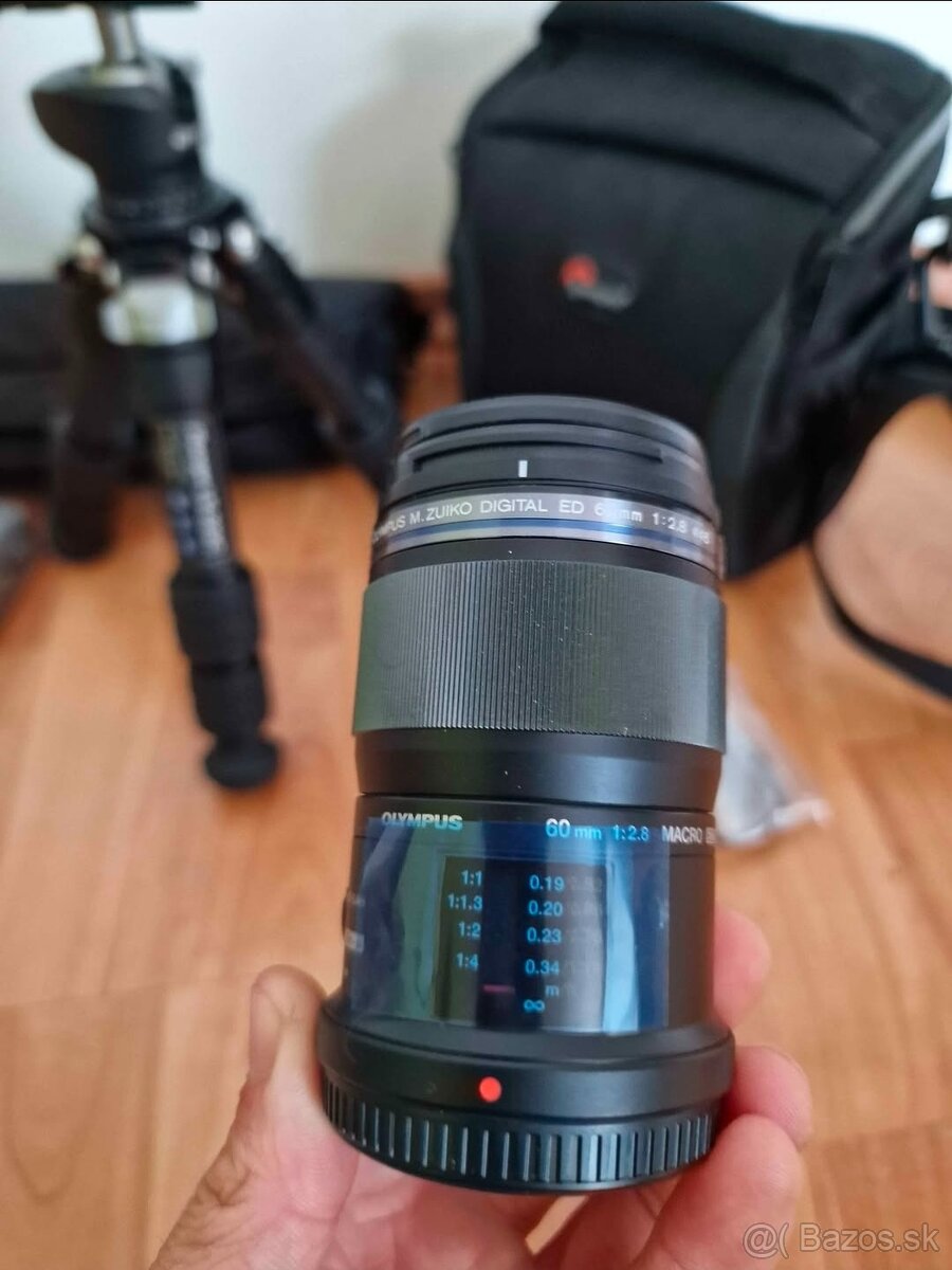 Fotoaparát Olympus OM-D E-M5 Mark Ill + objektív a statív - 6