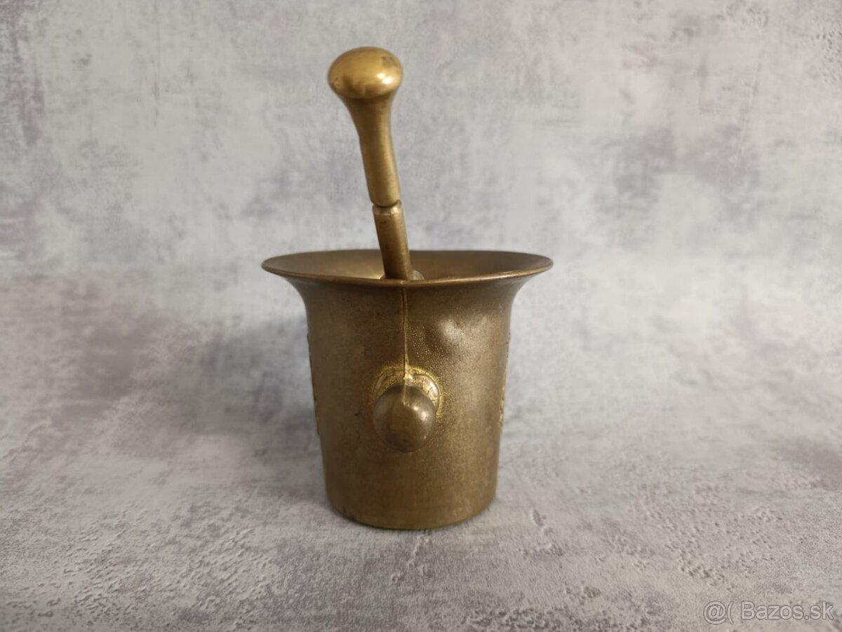 Starý malý hmoždíč s tloukem do sbierky, dekoracia - 6