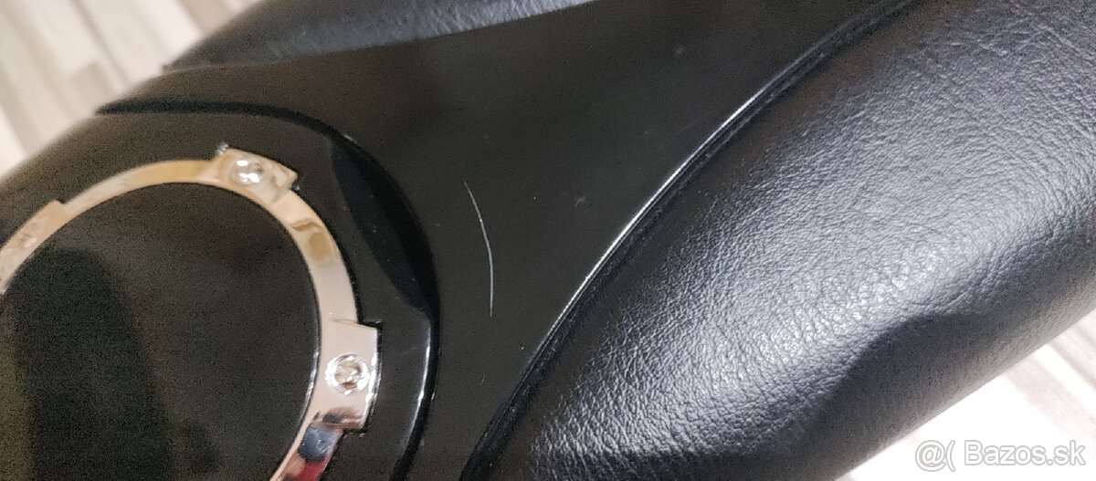 Lakťová opierka do auta - 6