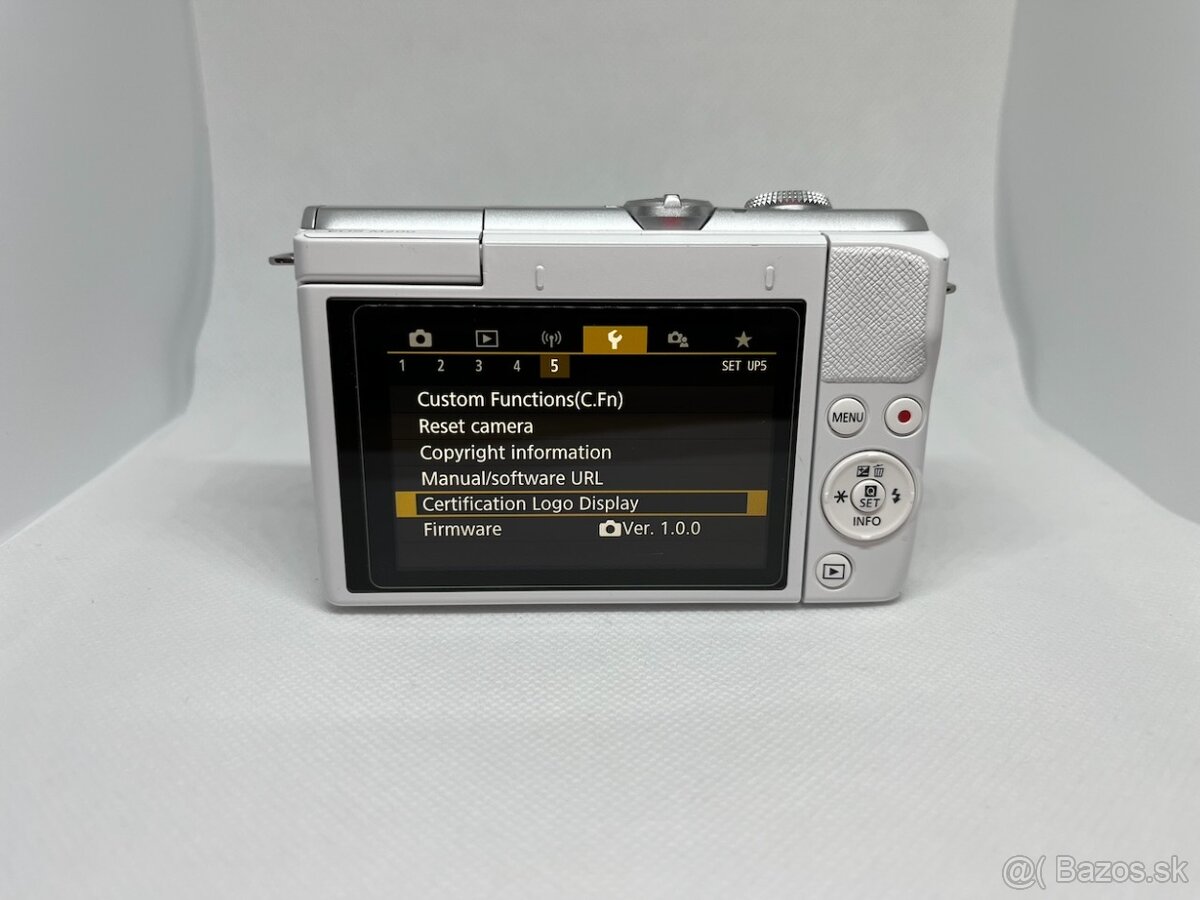 Canon M200 + Canon EF-M 15-45mm - 6