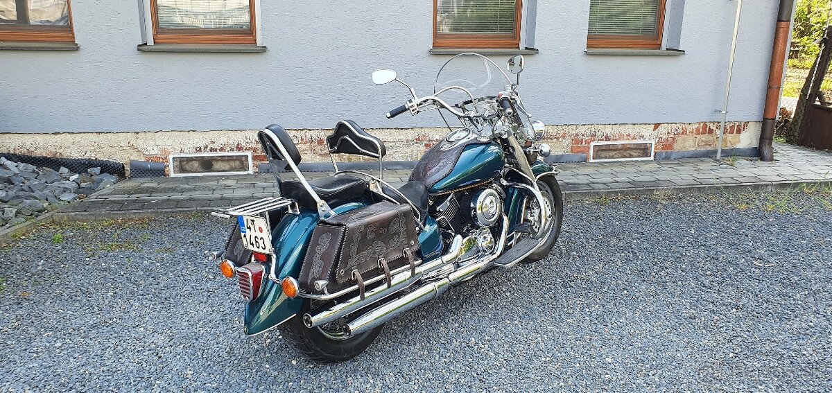 Yamaha XVS 1100A Dragstar Classic - 6