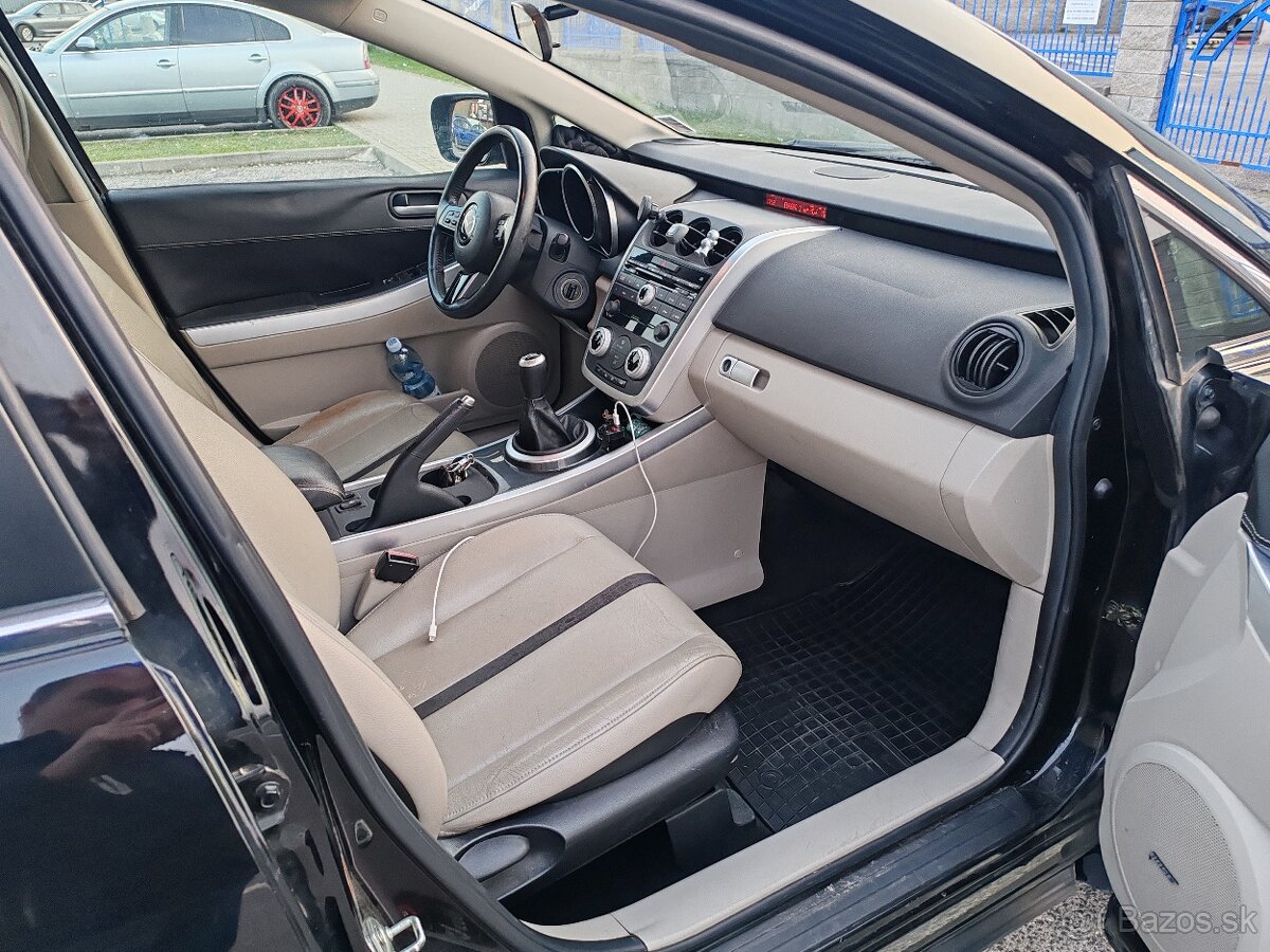 Predám Mazda cx7 - 6