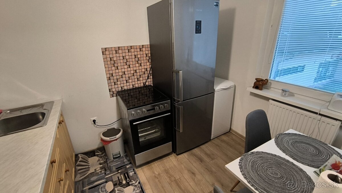 PRENÁJOM - veľmi pekný 1-izb. byt - Martin - Košúty 1 - 6