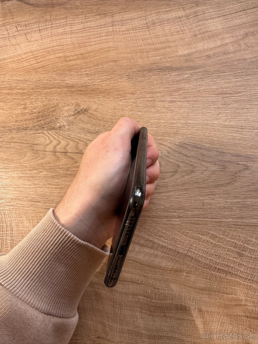 Apple Iphone XS Space Grey 64GB - 6