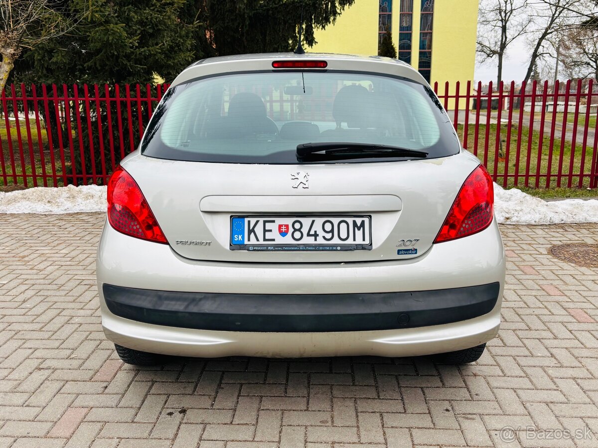 Peugeot 207 1.4 benzín 54 kW - 6