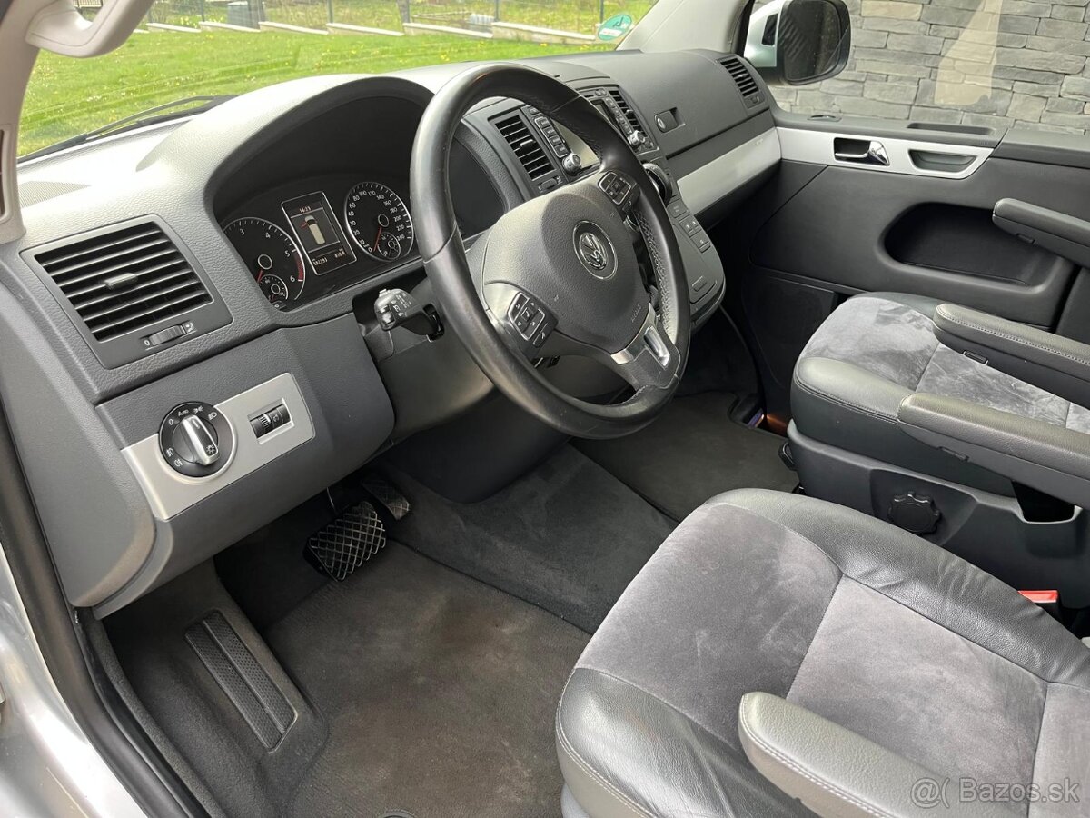Volkswagen Multivan 2.0 TDI Highline 7-miestny - 6