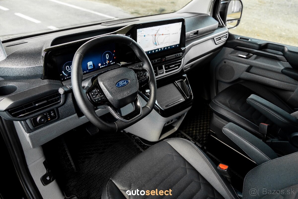 Prenájom 8-miestny minivan / dodávka Ford Tourneo TitaniumX - 6