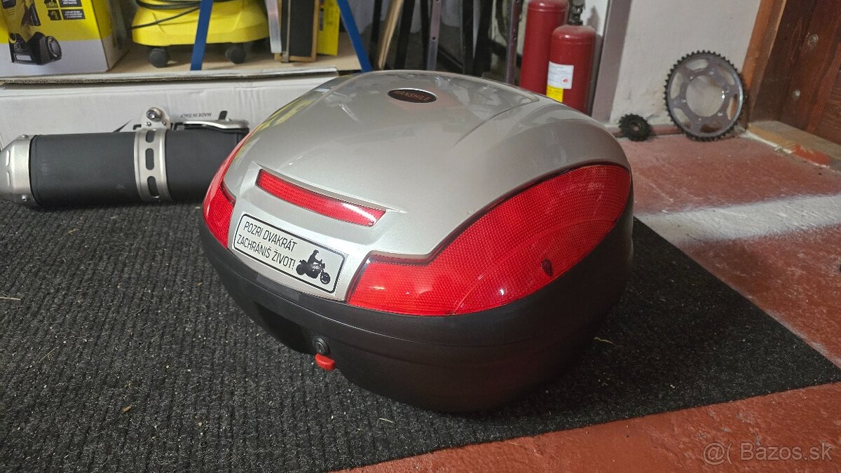 Moto Kufor + Montážna platňa + 2x kľúč - 6