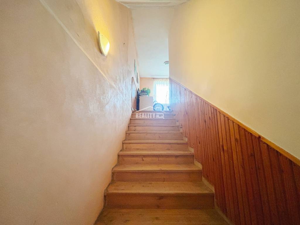 Predaj, dvojpodlažný rodinný dom, Bytča, Exkluzívne Reality - 6