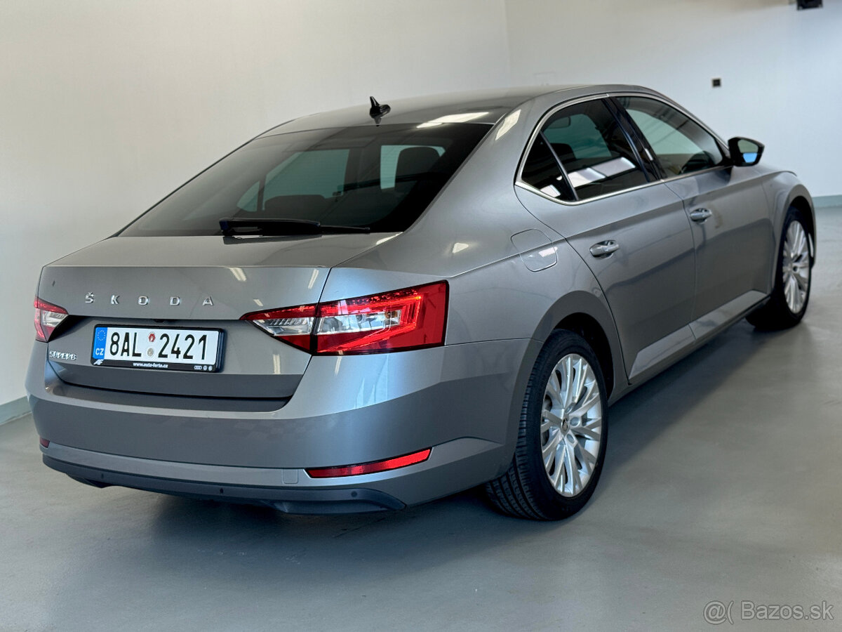 Škoda Superb, 2,0 TDI 147 kw DSG Style rv.12/2020 ČR. 1 Maj - 6