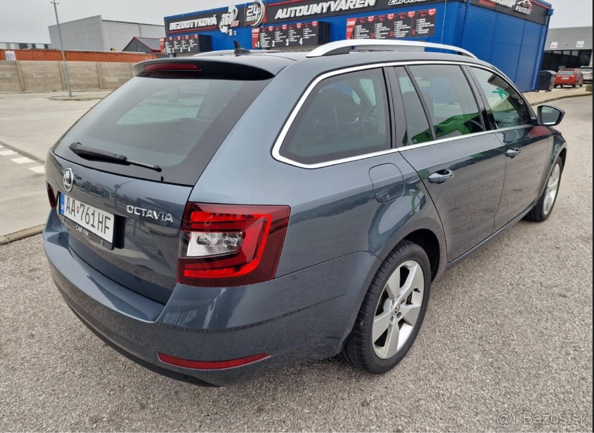 Škoda Octavia Combi 2.0 TDI Style DSG - 6