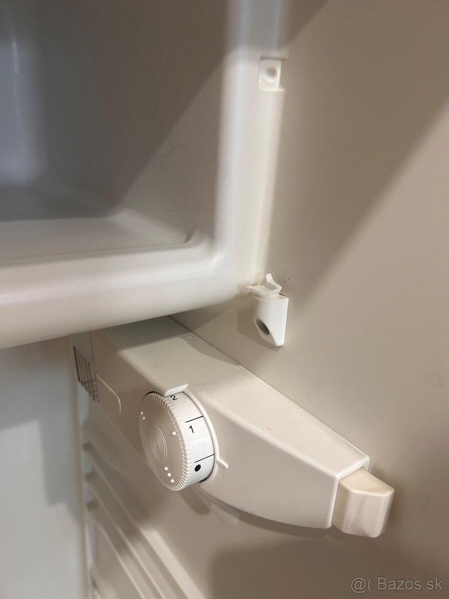 Vstavaná chladnička s mrazničkou - 6