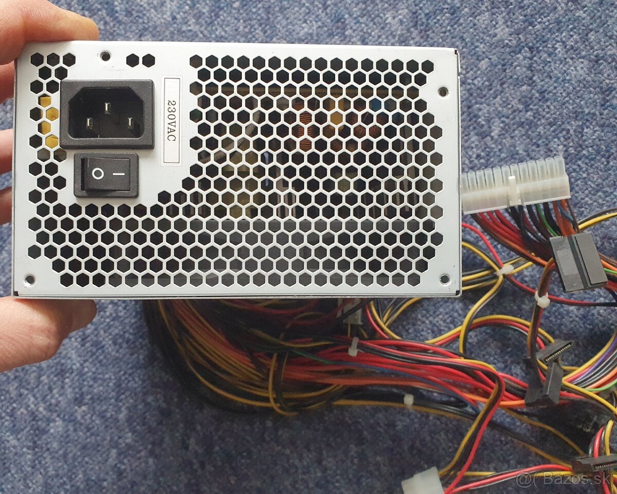 Zdroje 400W, 500W, 550W - 6