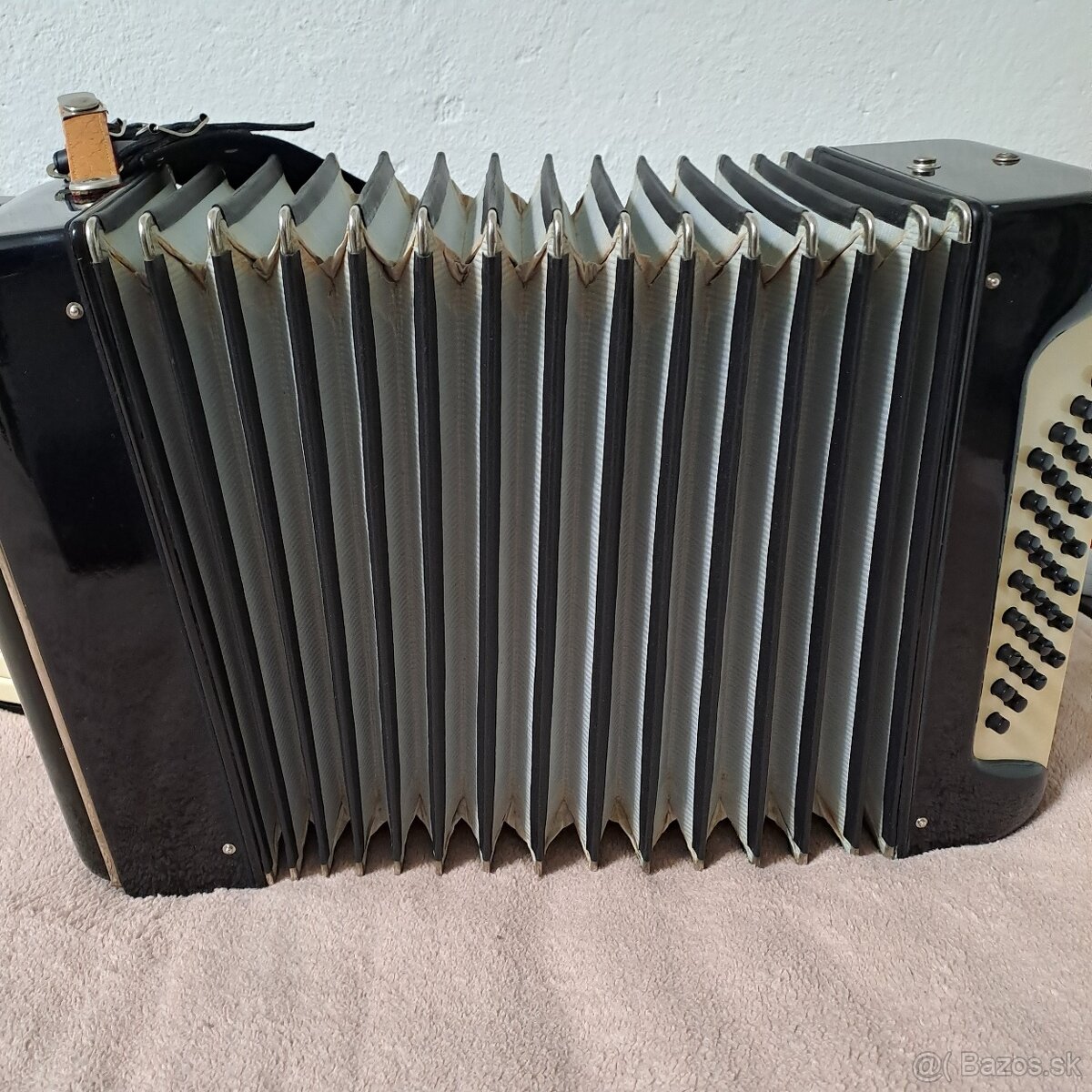 Harmonika Delicia Lignatone Rigoletto 32 basová - 6