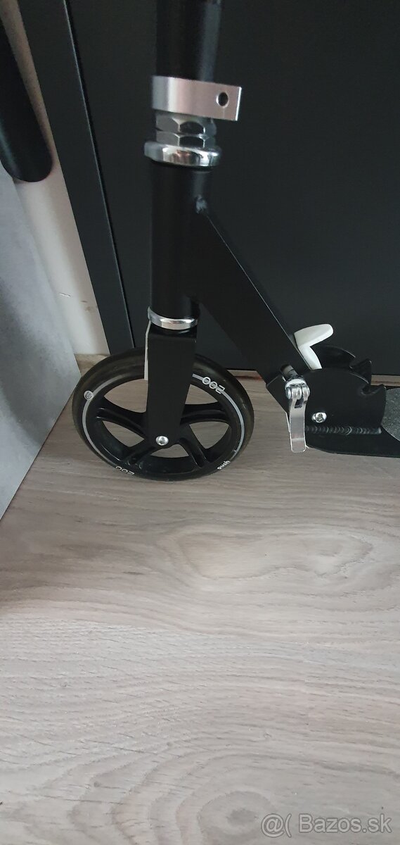 Kolobežka Nils Extreme - 6