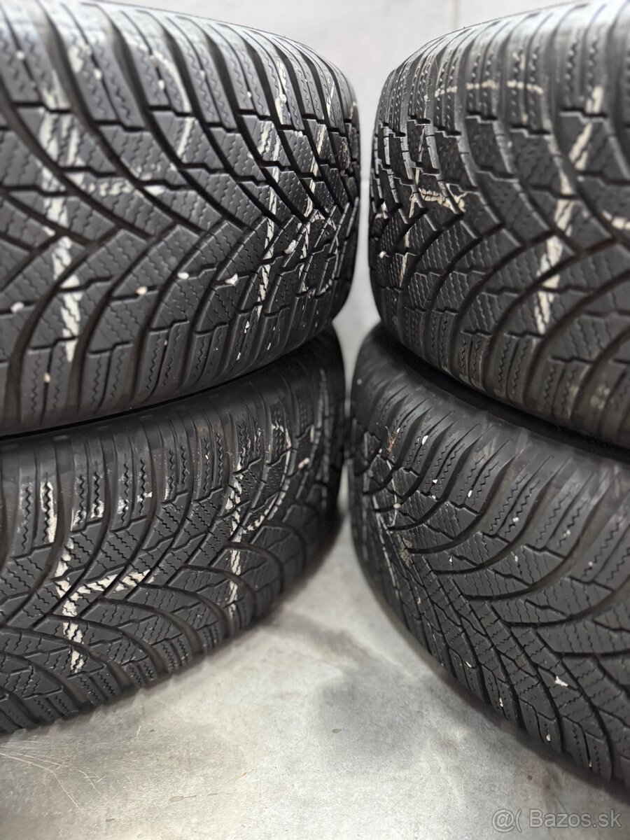 ZIMNÍ SADA 205/55/16 OCTAVIA R16 ET48 - 6