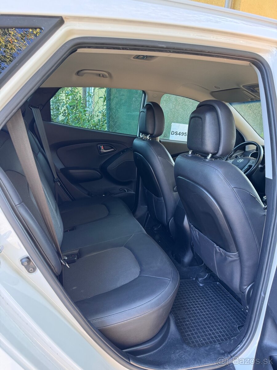 Hyundai ix35 1.6 benzín - 6