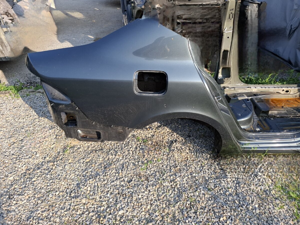 bočnica, prah, stĺpik, nosník Superb 2 - 6