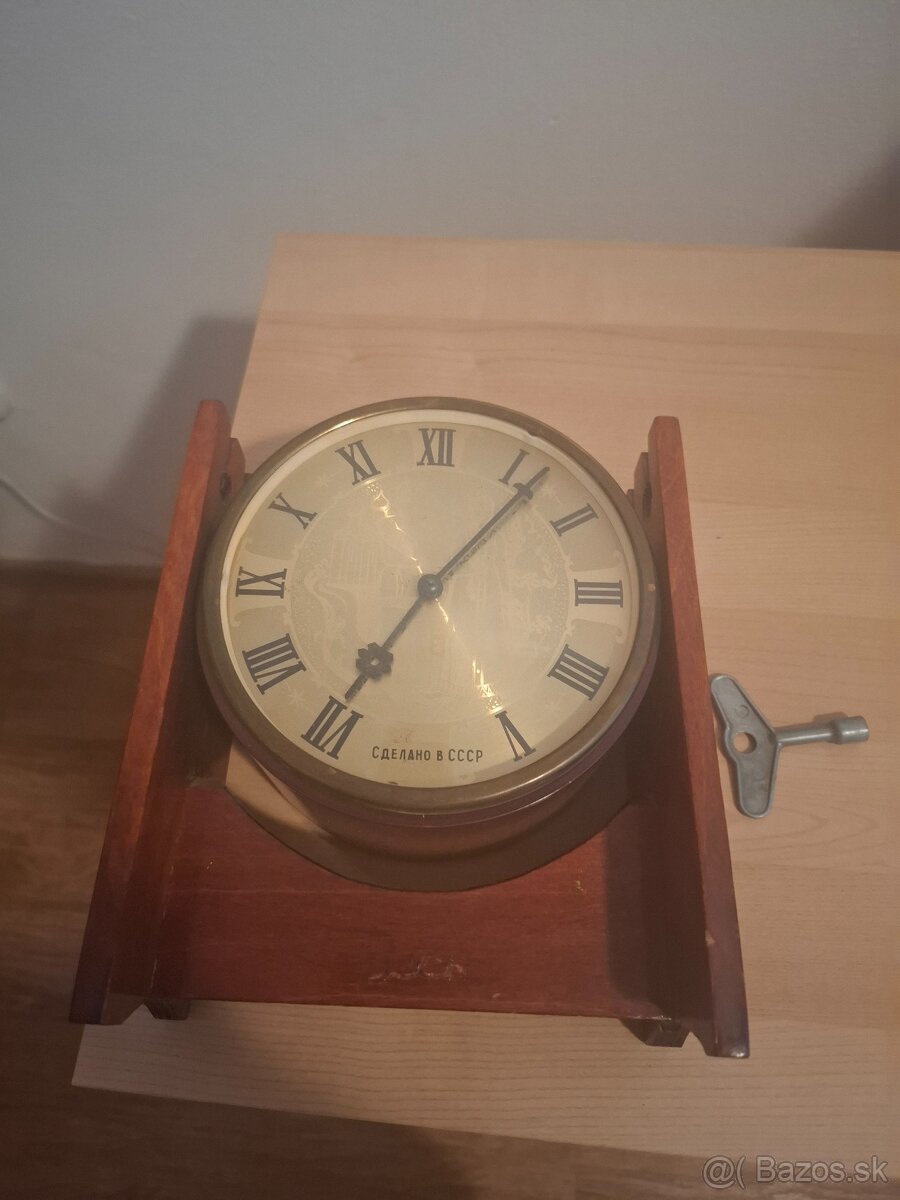 Stolové Hodiny VESNA - 6